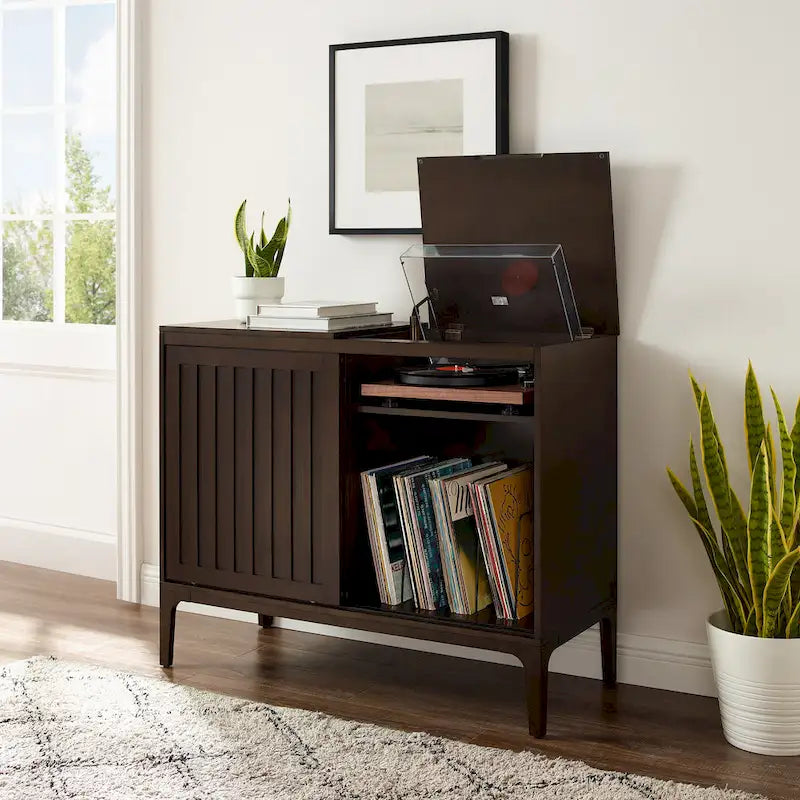 Console pour supports d'enregistrement avec portes coulissantes à lattes