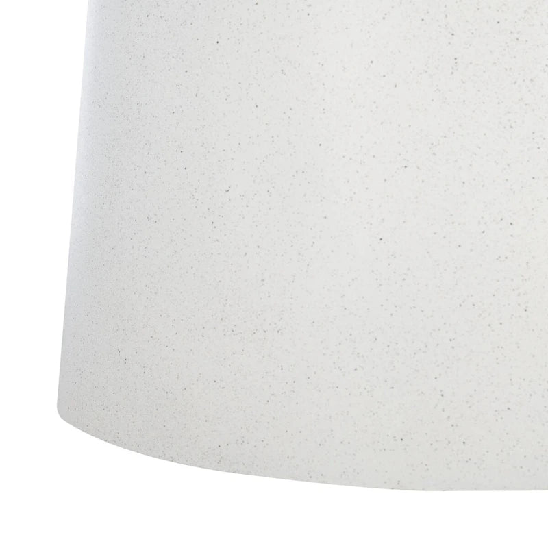 Table basse ronde en papier mâché — 32L x 32P x 18H