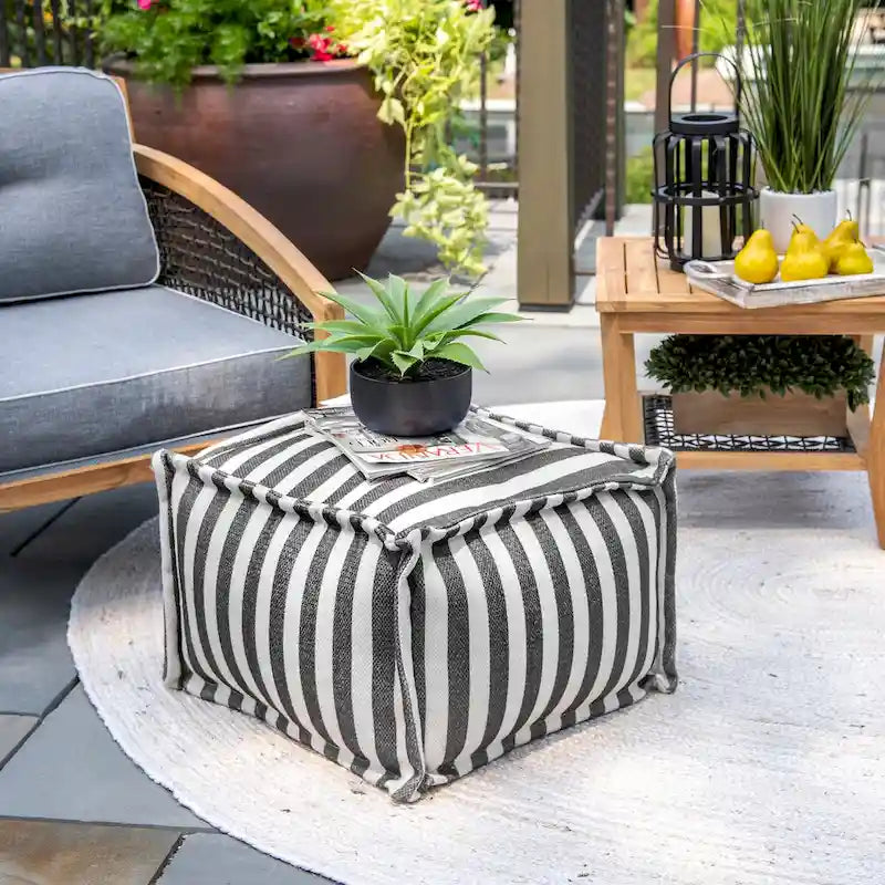 Pouf ottoman rayé imprimé, pour l'intérieur et l'extérieur