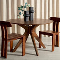 Table à manger ronde de 117 cm en placage de chêne, style Mid-Century